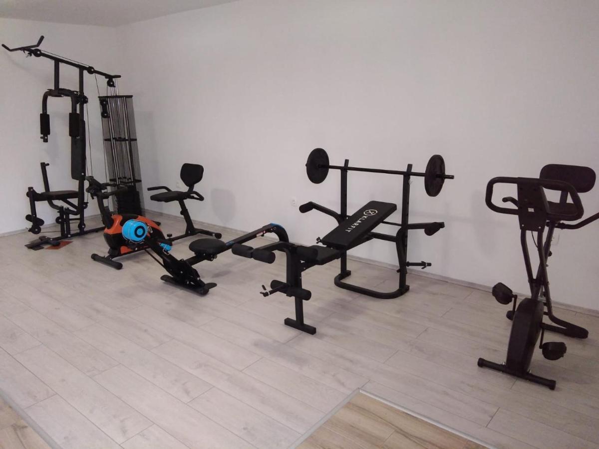 Lecevica Patakun Holiday Home For 5, With Heated Pool מראה חיצוני תמונה